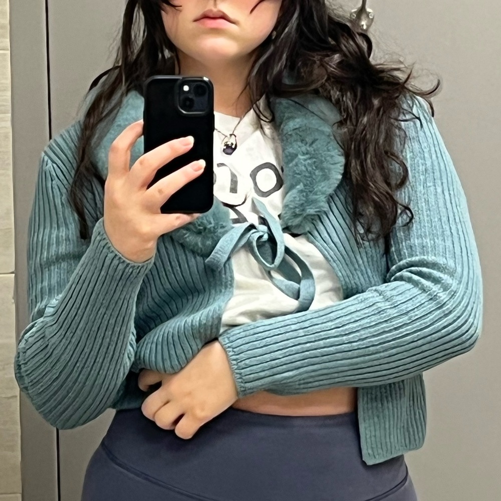 Blue-Gray Ribbed Sweater with Faux Fur Collar